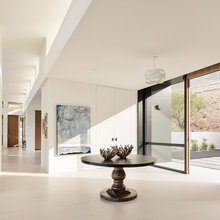entry/ hallway