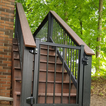3-Season's Room with Security Screens Deck Addition