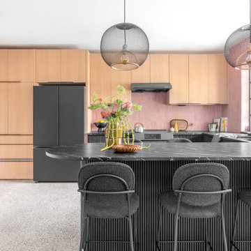 Mid-Century Modern Pink Kitchen in Miami ShoresKI