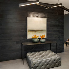 Wal In Hall