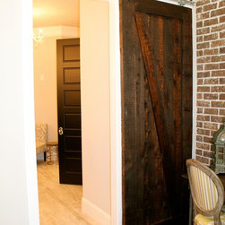 sliding barn door - Home Decor