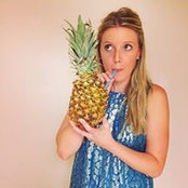 Emily Dillingers foto