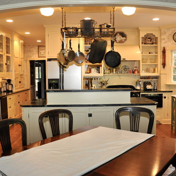 Custom Kitchen & Reconfiguration