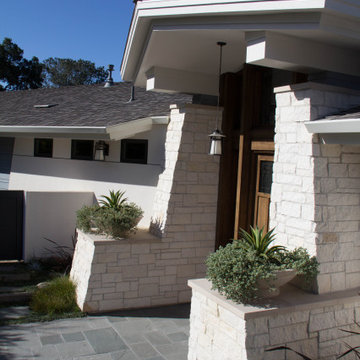 Del Mar Natural Modern Landscape