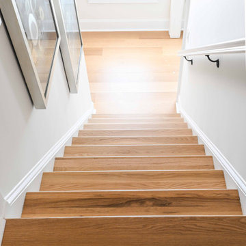 7-Inch Rift and Quartered White Oak Engineered Installation, Site-Finished in Ch