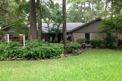 Exterior home idea in Houston