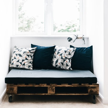DIY Pallet Sofa