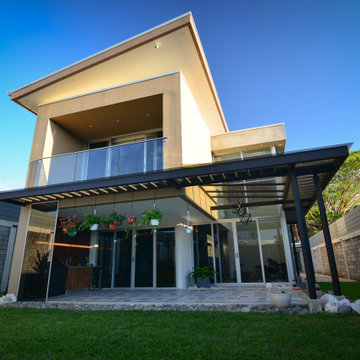 Bridge Residence