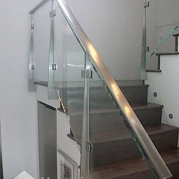 star fire glass with oval cap rail and tapered laser cut posts