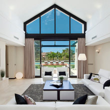 INTERIOR/EXTERIOR
