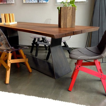 Modern Icon Chair by Kubikoff