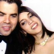 Sarrah Khans foto
