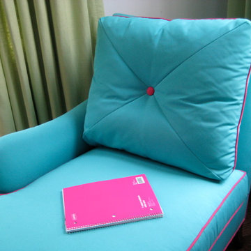 Teal Chaise with Contrast Piping