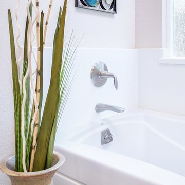 Traditional White Bathroom