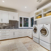 LAUNDRY/PANTRY COMBINED