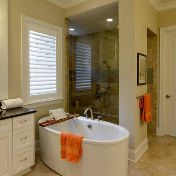 Soaking Tub & Shower