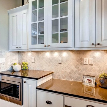 Hylands Village Urban Farmhouse
