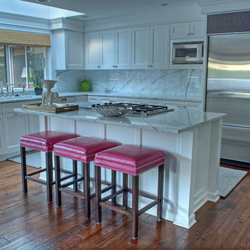 Contemporary Kitchen In Irvine