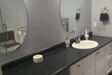 Inspiration for a modern home design remodel in Vancouver