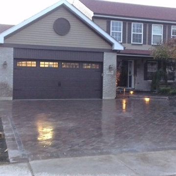 Itrich Driveway and Front Entry
