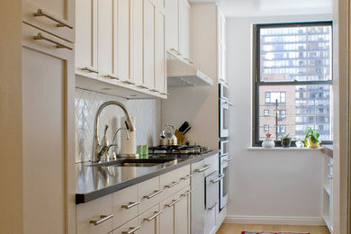 Transitional kitchen photo in New York