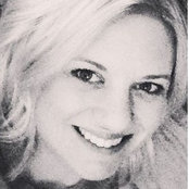 lindseycolehanson's photo