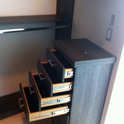 Walk-in Closets 4 - Dresser Valets And Organizers
