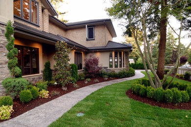 Traditional exterior home idea in Omaha