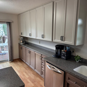 Traditional Two-Tone Kitchen with Ceiling Height Cabinets