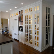 kitchen walk-in pantry