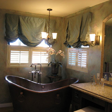 Frech Country Romance - Master Bathroom