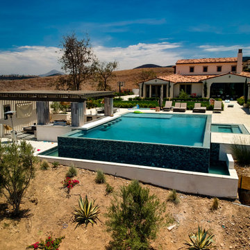 Outdoor Entertainment and Massive Pool