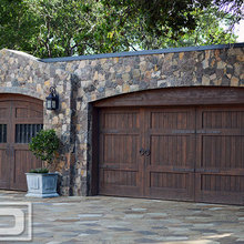 GARAGE/GARAGE DOOR EXTERIOR LIGHTS