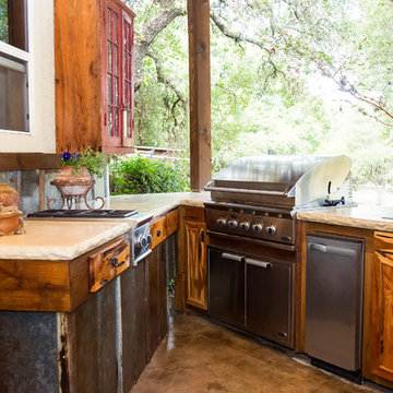 Outdoor Kitchens