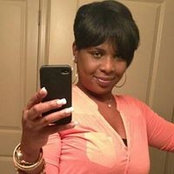 Ivy Jones's photo