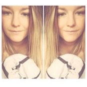 Sarrie Dark's photo