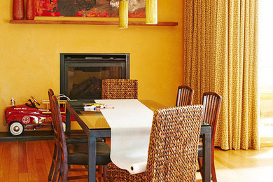 Dining room - modern dining room idea in Atlanta