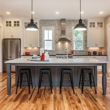 12 Oaks Model Home