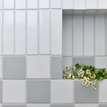 Grey & White Checkerboard Bathroom