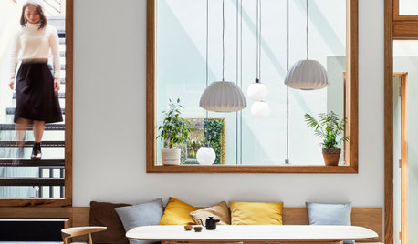 Houzz Tour: A Finely Tuned Apartment Above a Violin Shop