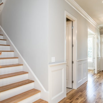The Charleston in 5401 North
