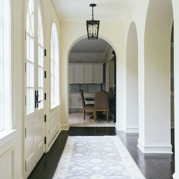 Longwood Residence: Elegant & Traditional