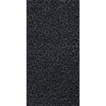 Leopardess Hand-Tufted Responsible Wool Area Rug, Onyx, 2'6" X 5'