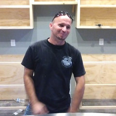 Az's Custom Craftsmanship LLC
