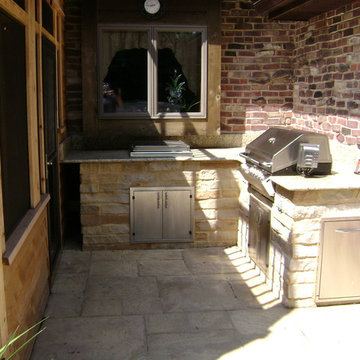 Grills and Outdoor Kitchens