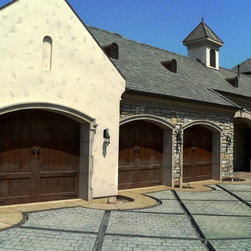 1A Advanced Garage Doors Gallery - Products