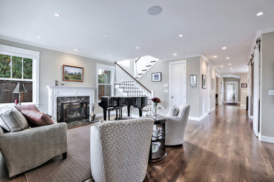 Living room - transitional living room idea in San Francisco