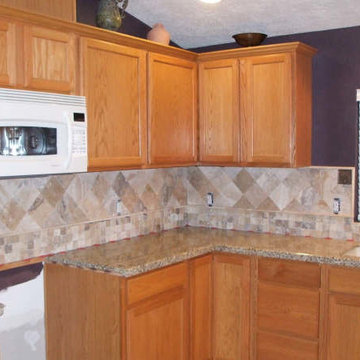 Oak kitchen cabinets before