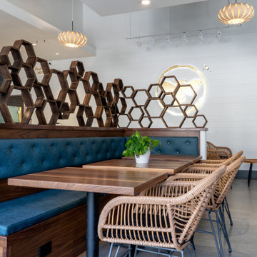 Honey Cup Coffeehouse & Creamery