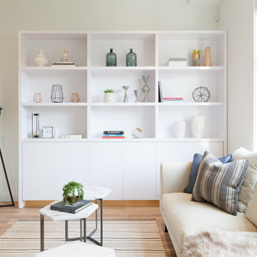Family Room - Contemporary